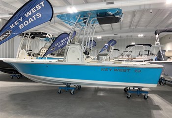 2022 Key West 210 Bay Reef Marathon Blue/White Boat